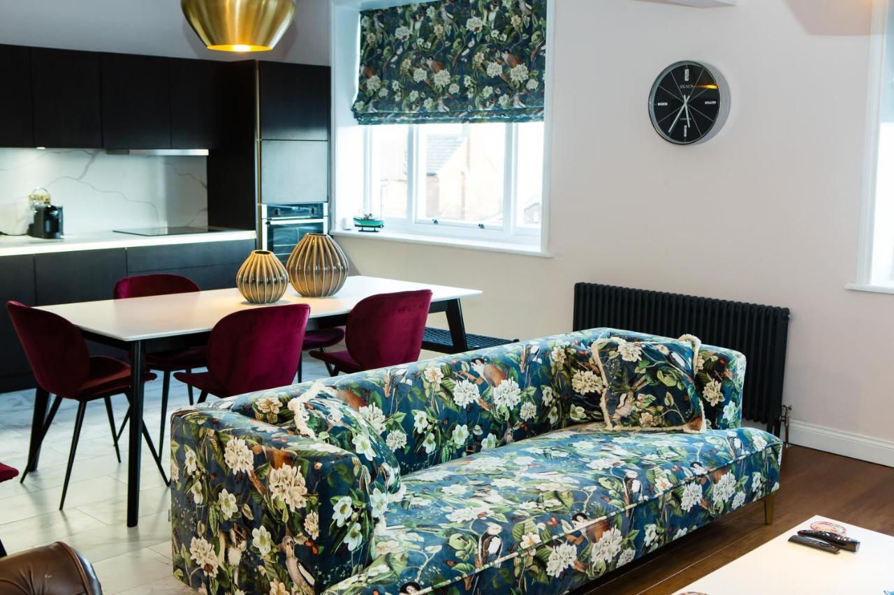 Rounton Villa By Maison Parfaite - Hot Tub - Sea Views - Parking 로빈후즈베이 외부 사진